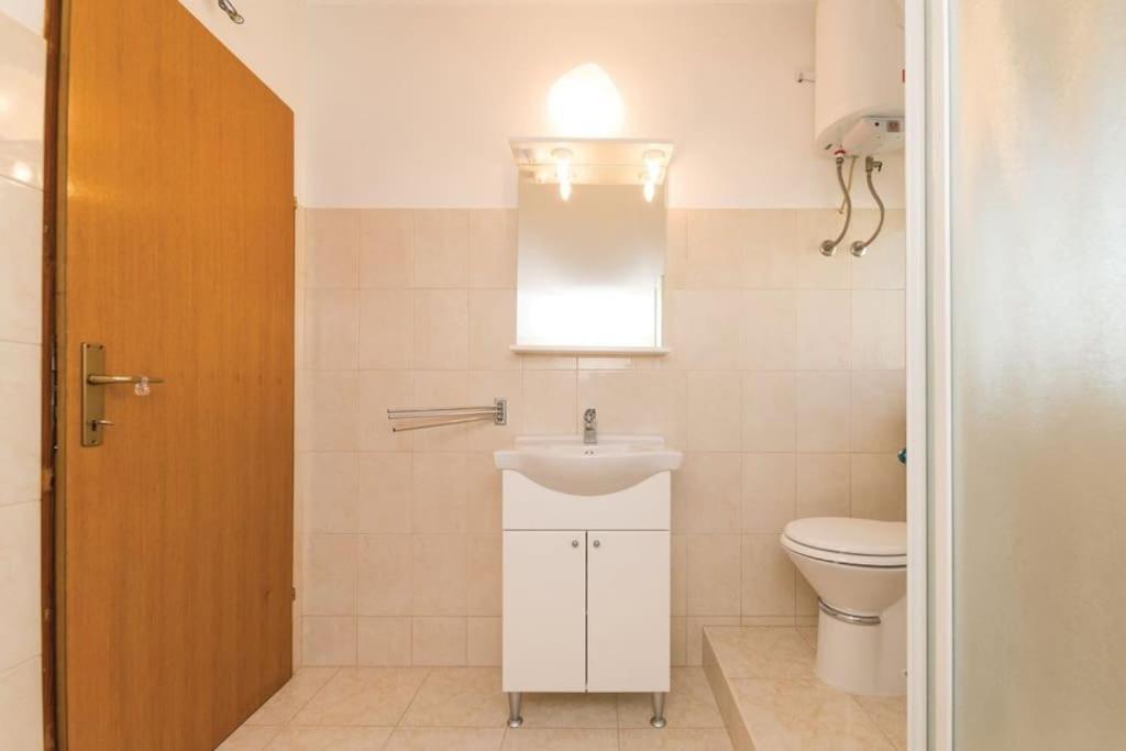 Apartman Maura Vlašići Buitenkant foto